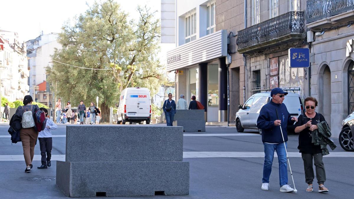 Una vista de la calle Elduayen, pendiente de la prolongación del túnel, con el Olivo al fondo