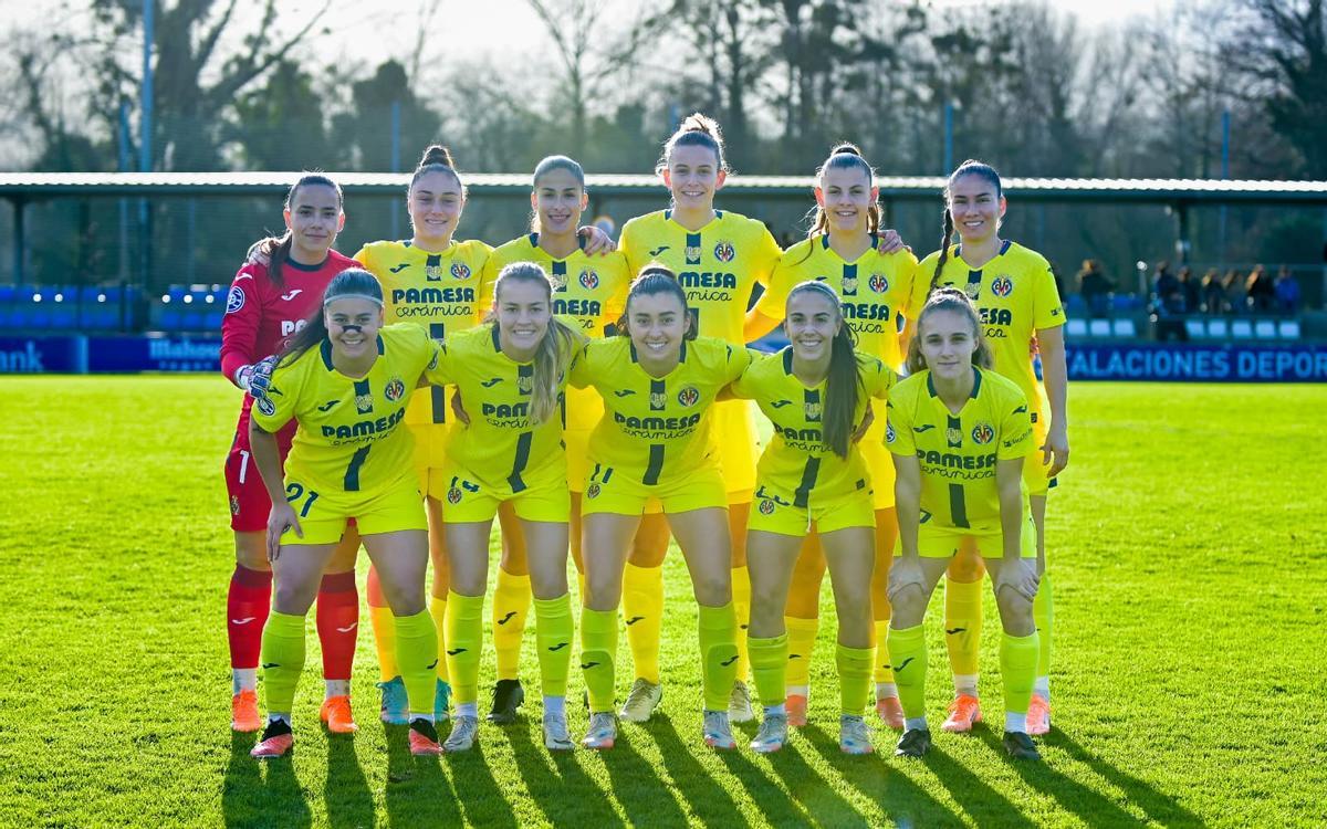 El once que presentó el Villarreal femenino en su partido en Oviedo.