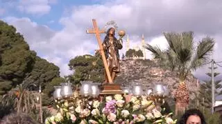 Novelda completa una romería extraordinaria de bajada de la Santa