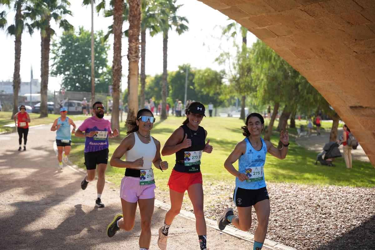 Galería | La carrera de Los Palomos de Badajoz, en imágenes
