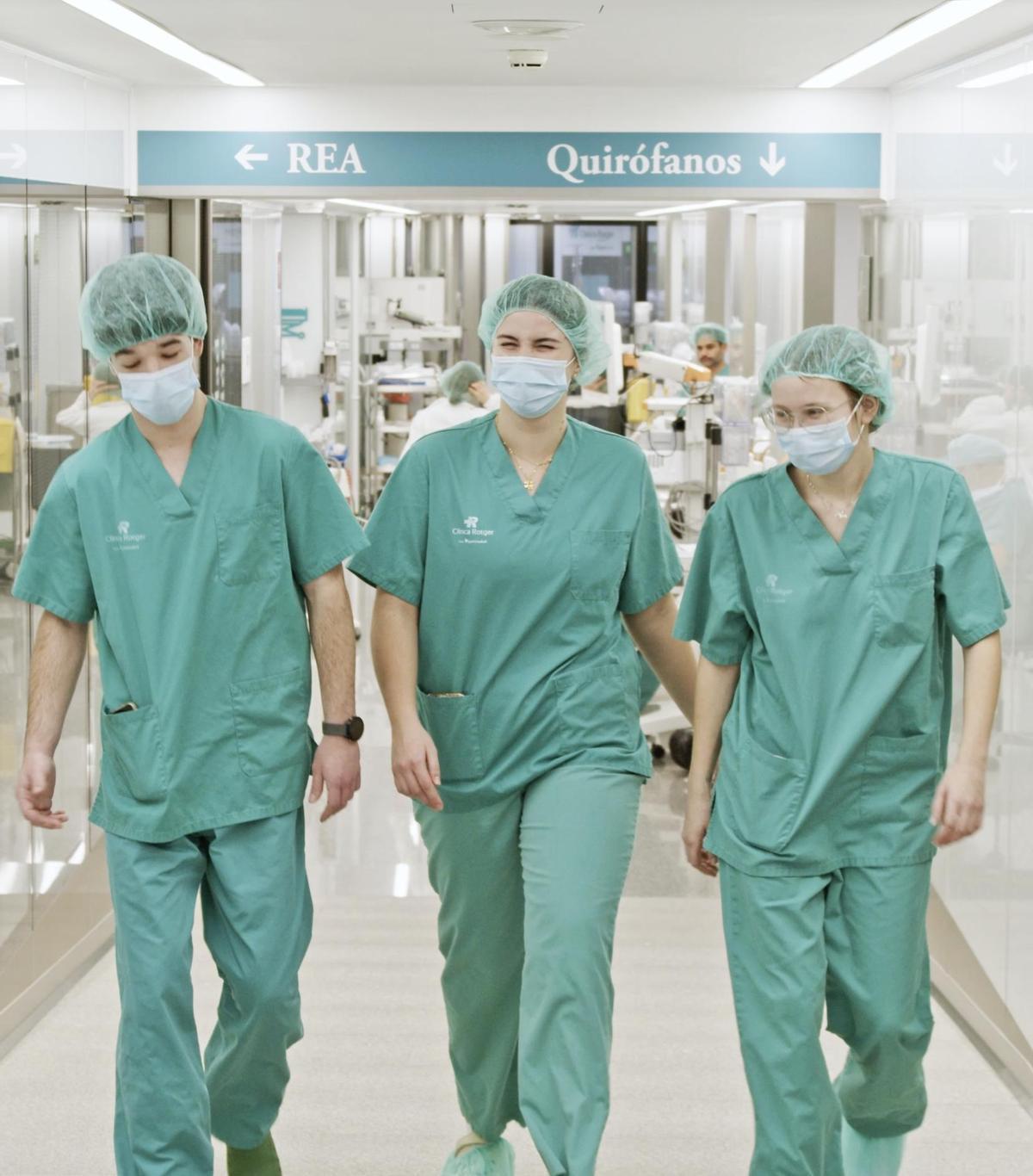 La primera promoción de la Escuela de Enfermería de CESAG y Quirónsalud es la respuesta a la falta de profesionales en Baleares.