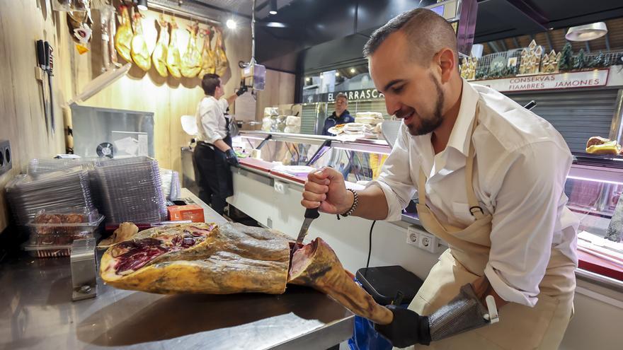 Tecnología y alimentación arrasan en el Bono Comercio de Navidad en Alicante