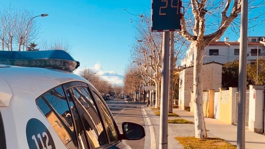 Denuncien 22 conductors per excés de velocitat en una setmana a Castelló d&#039;Empúries i un carrer acumula la majoria de sancions