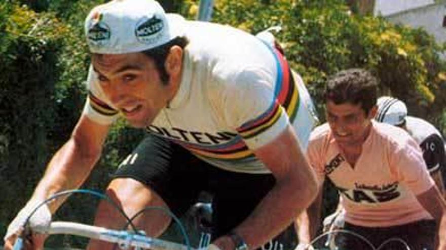Merckx y Fuente, en el Giro de 1974.