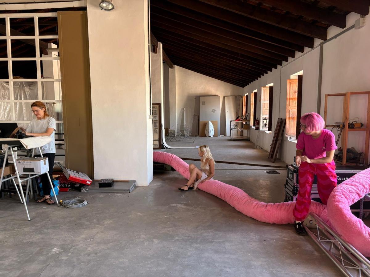 Cada artista de La Palmera dispone de una zona de 66 metros cuadrados para trabajar.
