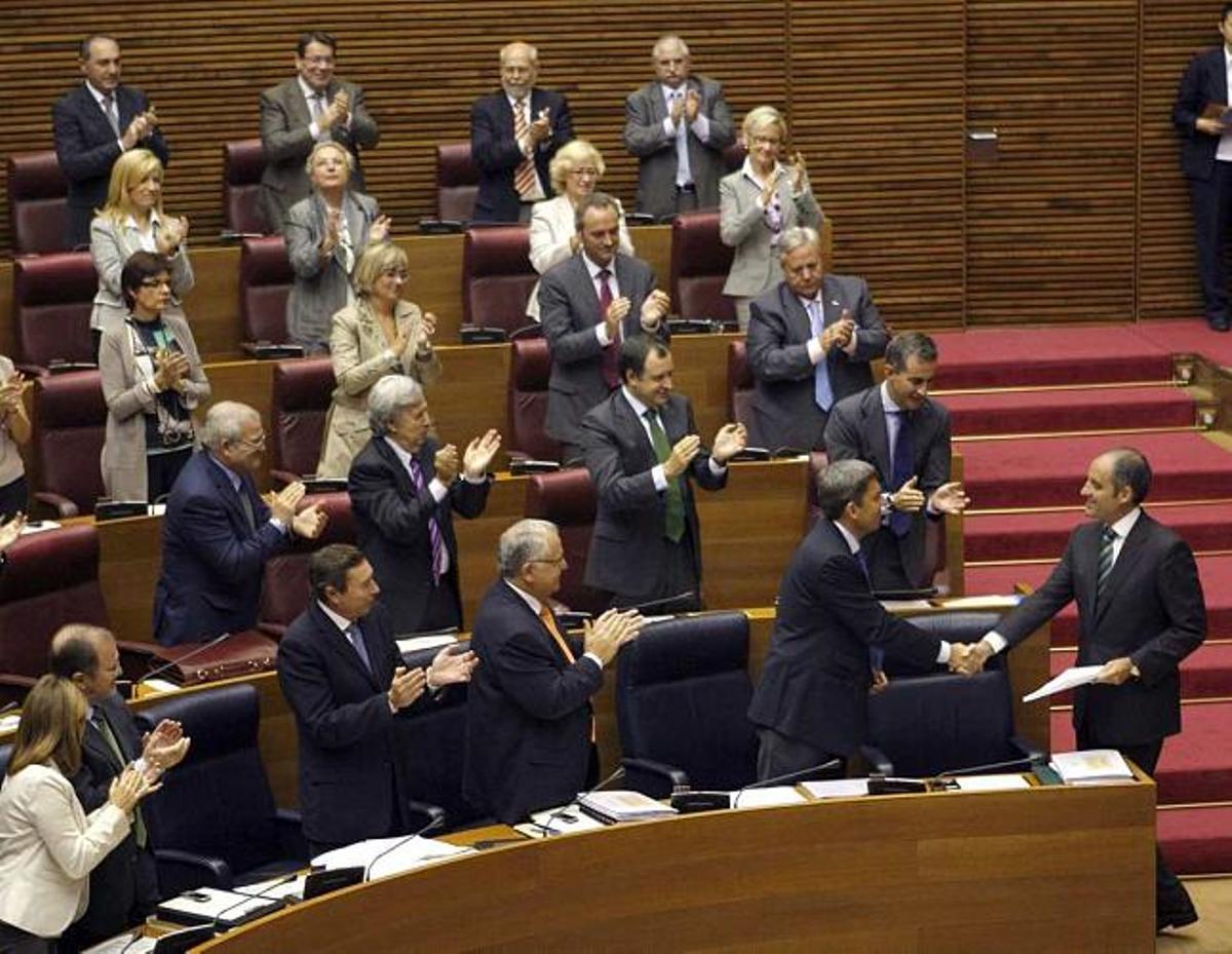 Camps asegura que llegará a 2011 y avisa a Rajoy de que le necesita para ganar España