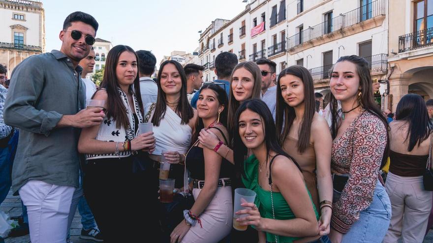 Womad Cáceres se despide con 113.000 personas, espoleando el eterno debate del botellón