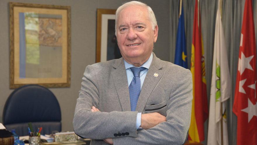 El presidente del Consejo General de Enfermería, Florentino Pérez Raya.