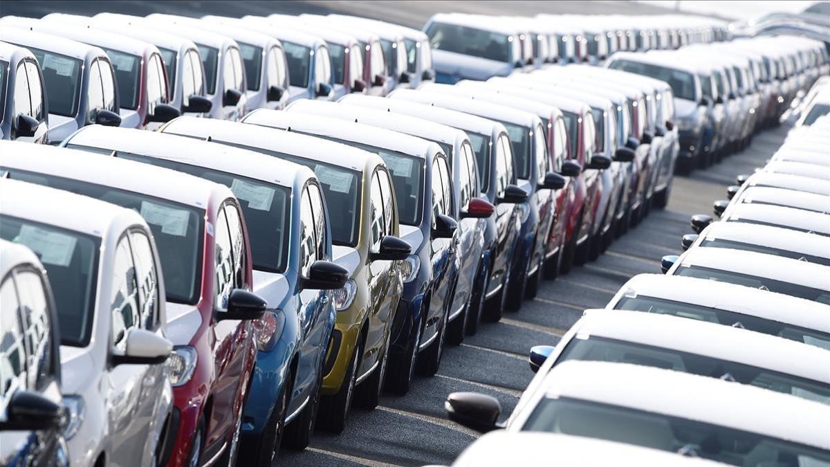 zentauroepp44106218 file photo  volkswagen export cars are seen in the port of e180702163740