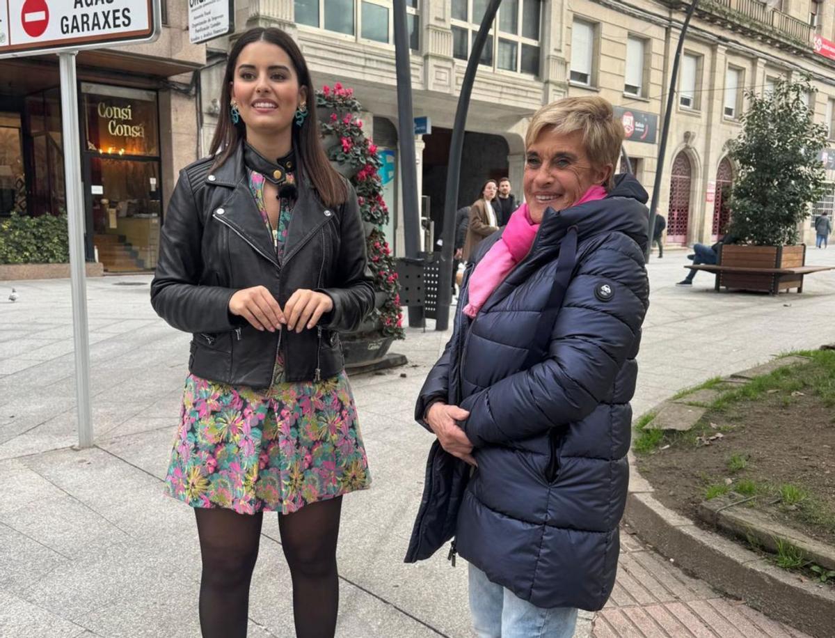 Noelia Rey e Chelo García Cortés, durante o programa na cidade de Ourense. | FdV