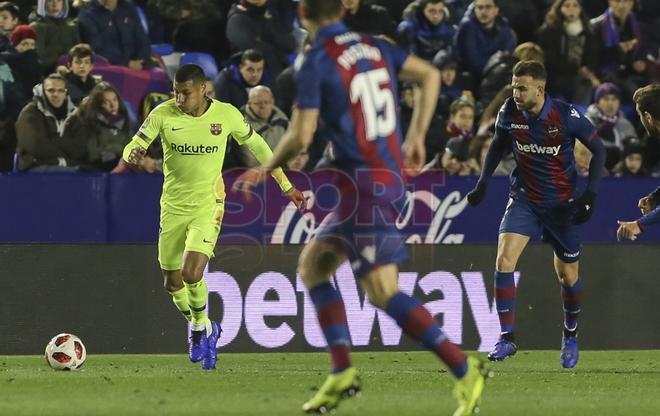 Levante 2 - FC Barcelona 1 - Jeison Murillo durante el partido de ida de octavos de final de Copa del Rey entre el Levante y el FC Barcelona