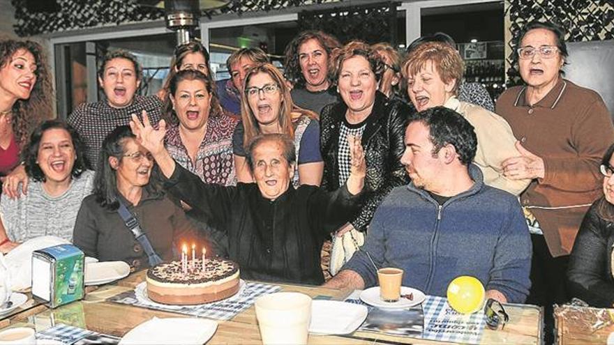 celebración de los 104 años de marcelina bermejo