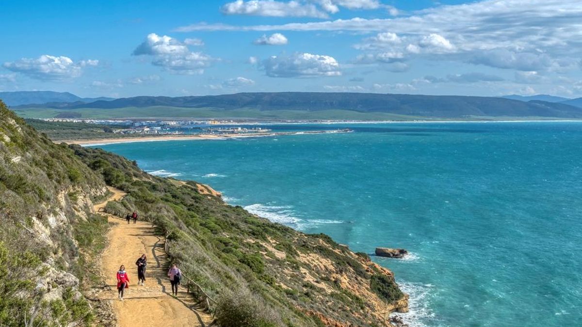 Más de 1.000 kilómetros para compaginar este verano ocio y ecologismo.