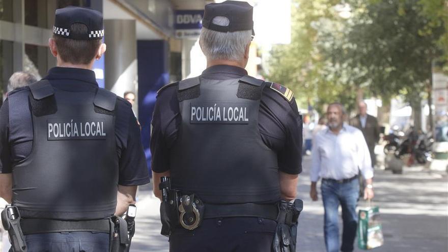 Policías locales más &quot;polivalentes&quot; para paliar la falta de plantilla tras las jubilaciones