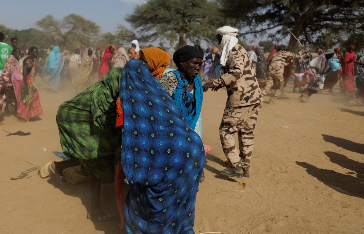 Refugiados sudaneses buscan asilo en El Chad