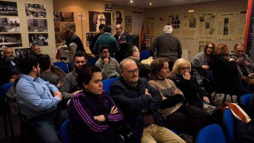 Integrantes del comité provincial en la reunión celebrada ayer.