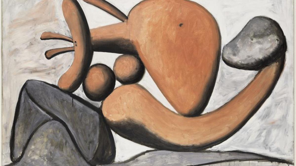 La exposición dedica a Picasso en el Museo del Hombre de París.