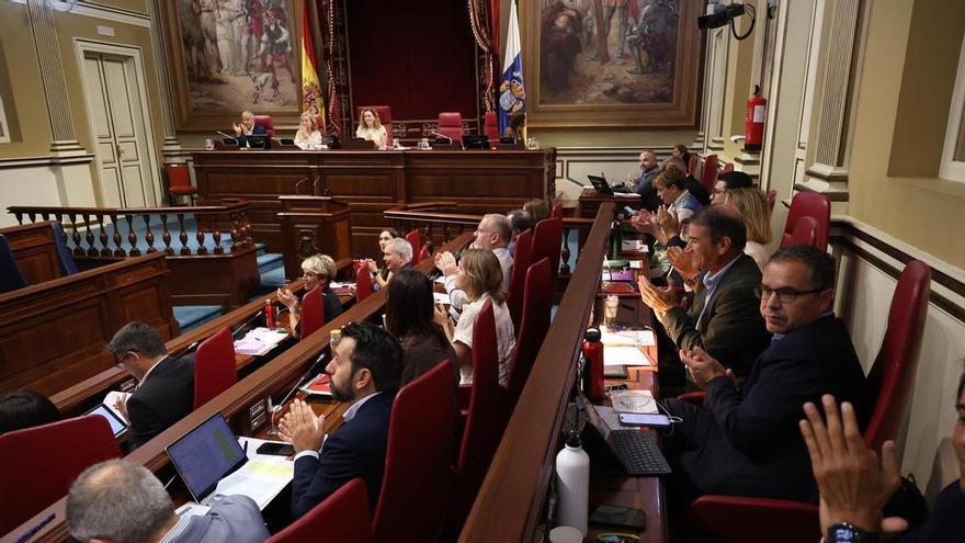 Diputados joyeros y prosa poética grasiosera