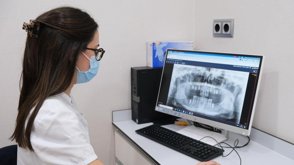 Radiografía maxilofacial de un paciente en IMED Hospitales