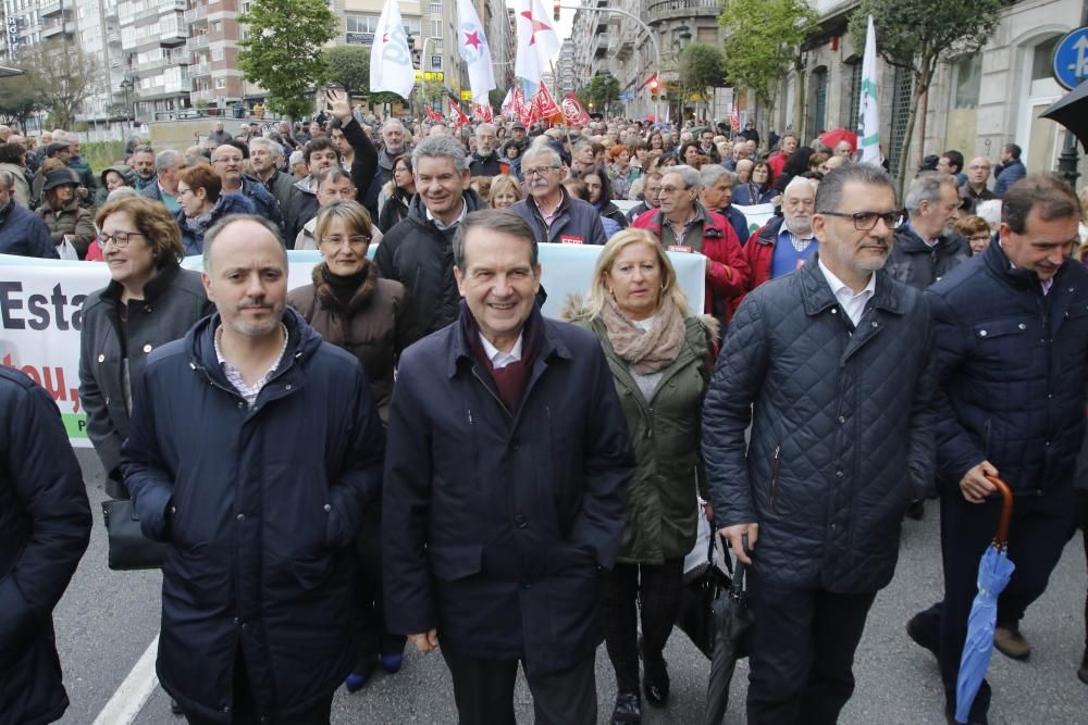 Miles de manifestantes piden una sanidad pública de calidad // Alba Villar