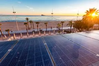 Benidorm duplica las peticiones para instalar placas fotovoltaicas en casas y negocios en un año