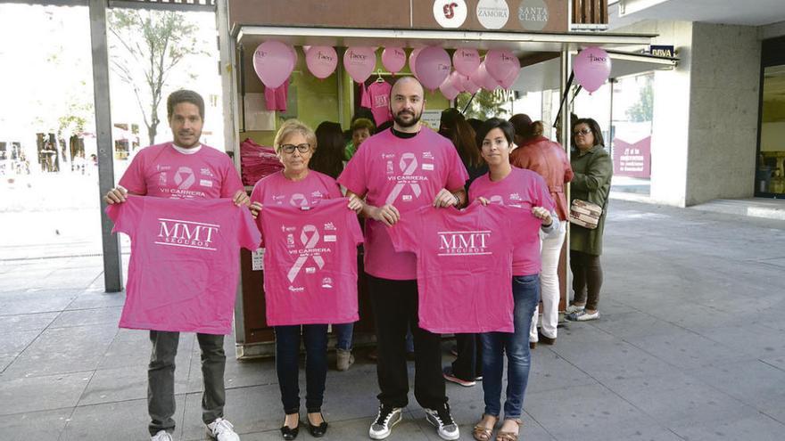 Abierta la caseta de Santa Clara para las inscripciones de la Carrera del Cáncer