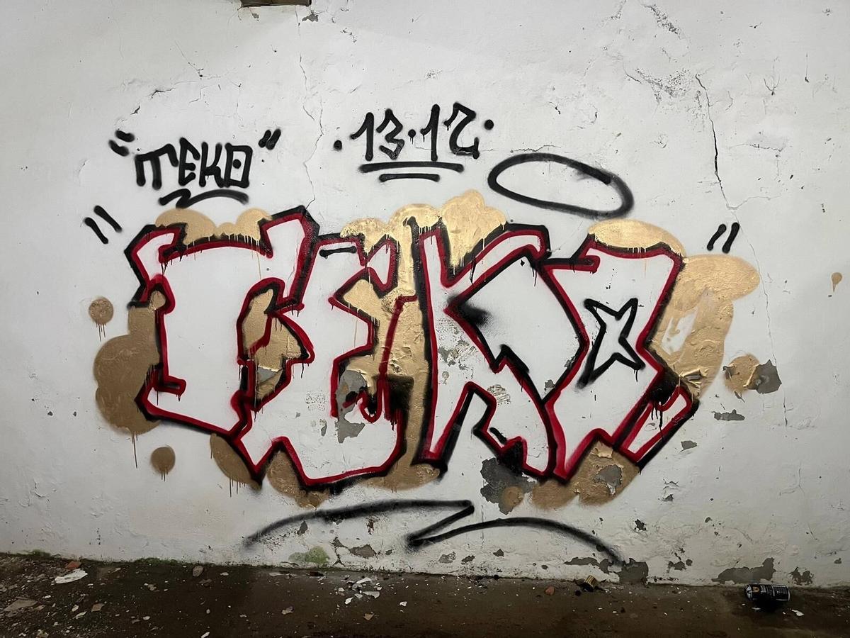 Pintadas encontradas en el interior de los Molinos de Acea da Ama