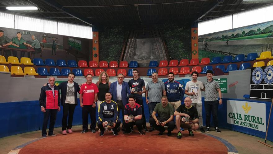 Jairo González, campeón del Torneo de Ases y Campeones de España de cuatreada en Mieres