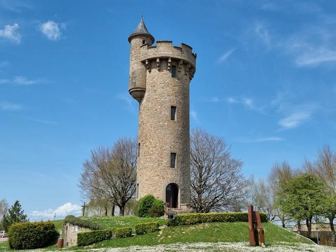 Torre de Masseret, un escenario de película Disney.