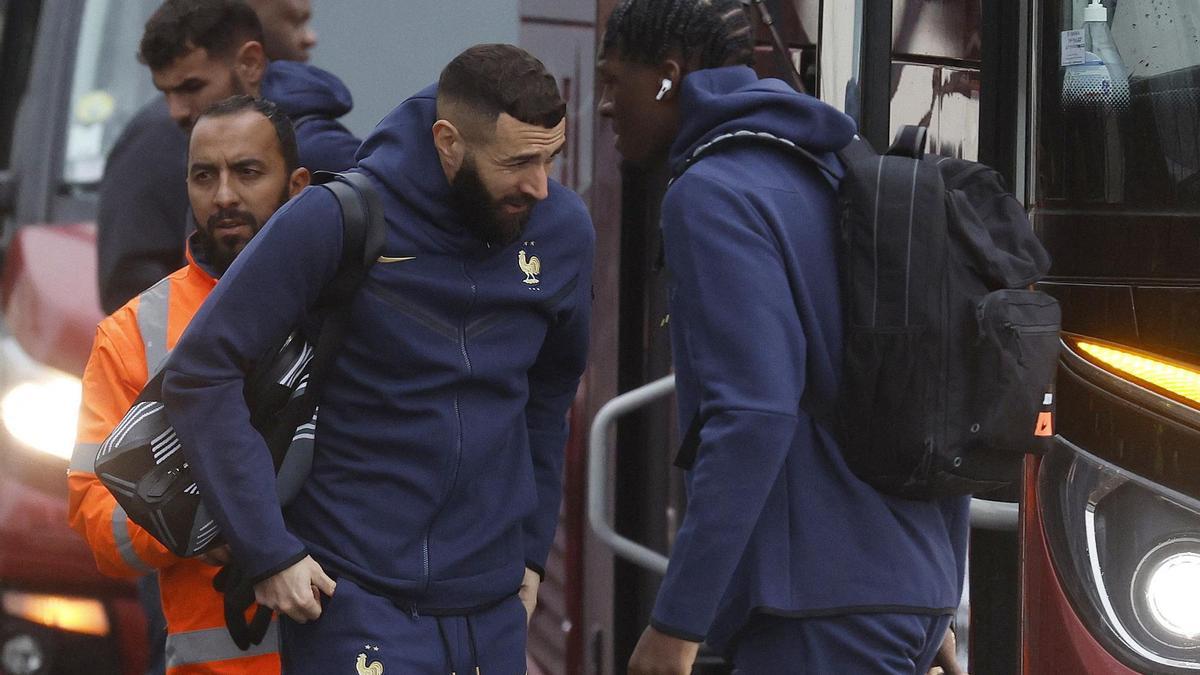 Imagen de la llegada de la selección francesa a Qatar