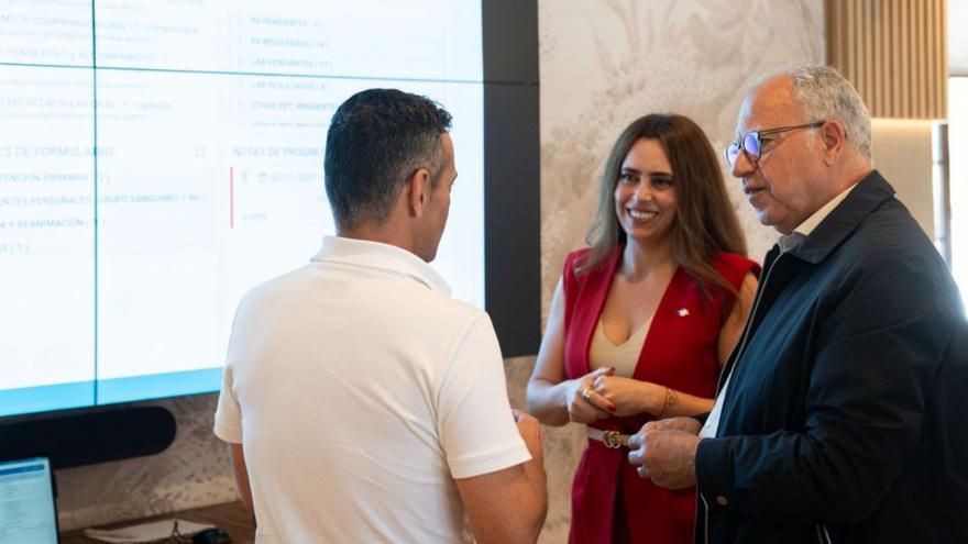 El presidente del Cabildo de La Gomera, Casimiro Curbelo, durante la presentación del Visor Único. | EL DÍA