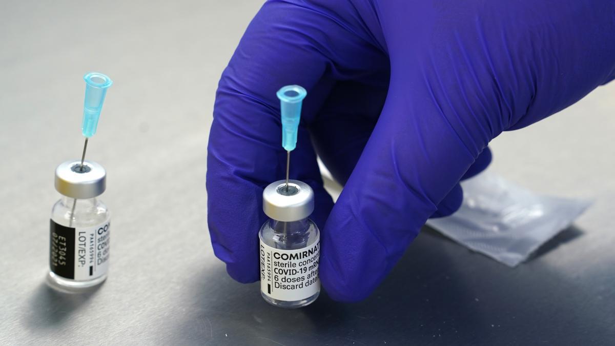 Estados Unidos aprueba el uso de la vacuna de Pfizer para adolescentes