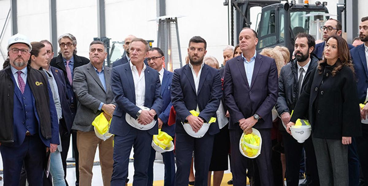 Así son las instalaciones de Vialco: Un gigante de la industria 4.0 en Alicante