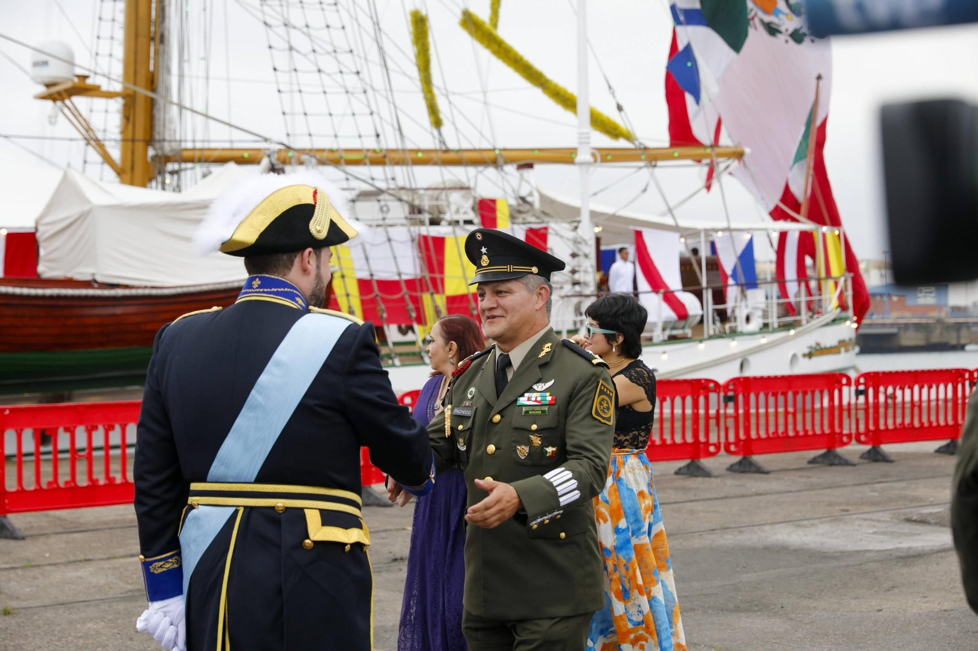 En imágenes: Así es el «Cuauhtémoc», el imponente barco de México que acaba de llegar a Gijón