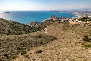 Benidorm da carpetazo a la indemnización millonaria reclamada por los Puchades por el suelo protegido de Serra Gelada