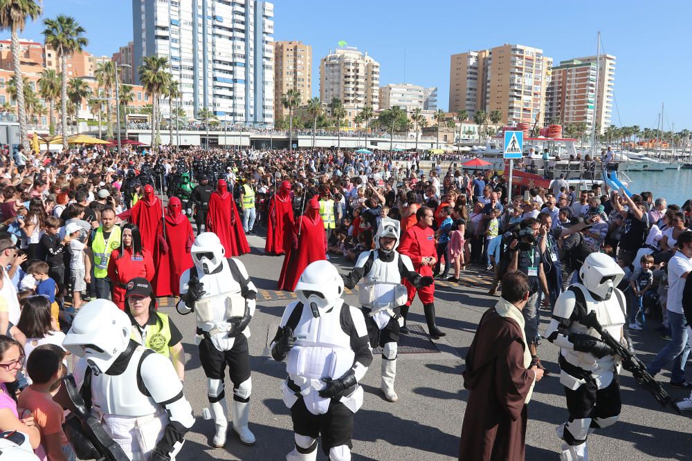 Tercer desfile de la Legión 501 por Málaga