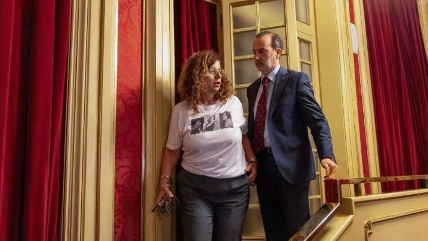 La expulsión de Mercedes Garrido y Pilar Costa fue improcedente