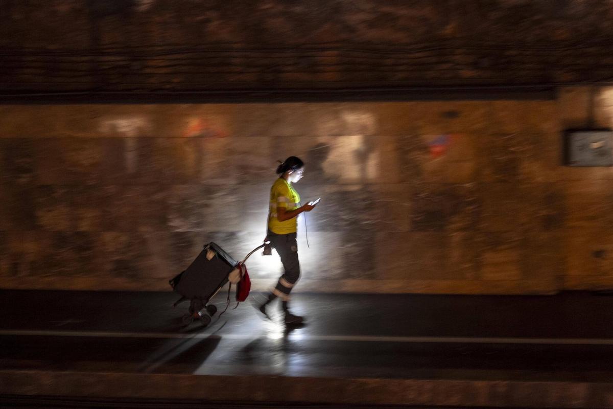 TMB abre la estación de metro ‘fantasma’ de Gaudí en Barcelona, el 2 de octubre de 2025.