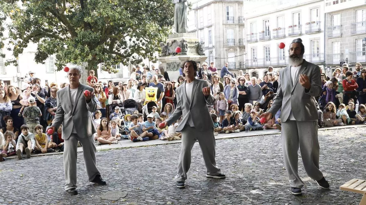 A Ascensión despídese con ciclismo, circo e moita música