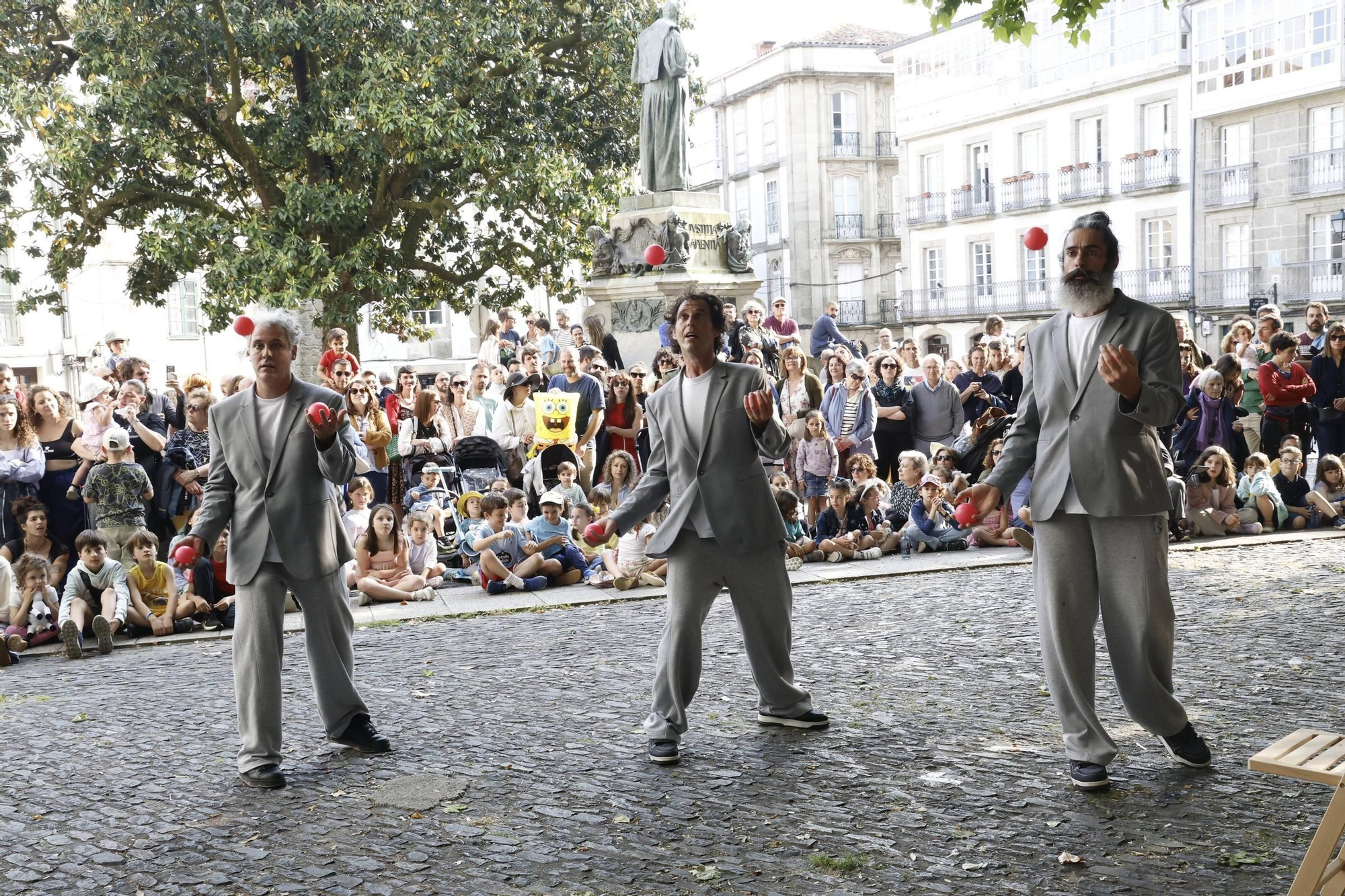 A Ascensión despídese con ciclismo, circo e moita música
