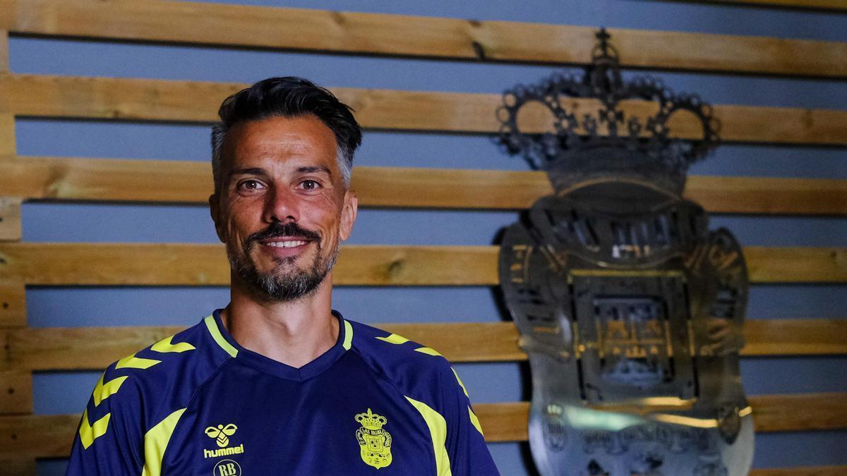 Pezzolesi y Cruz contra el Albacete en el kilómetro uno