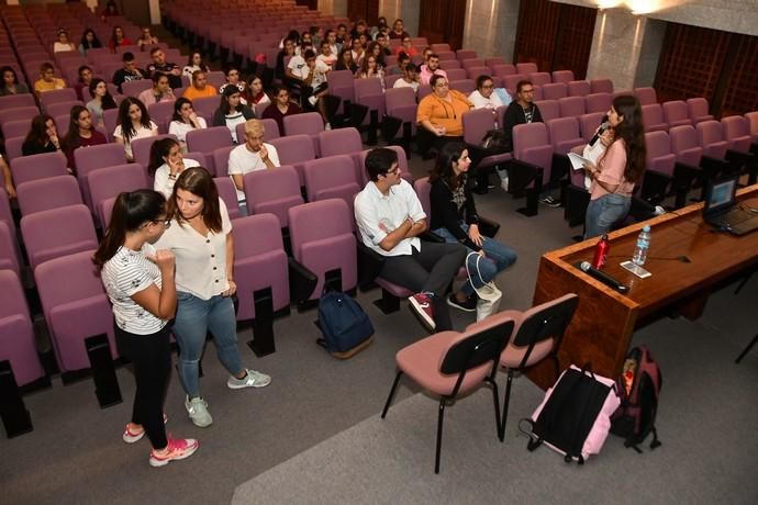 15/10/2019 LAS PALMAS DE GRAN CANARIA.  Asamblea Consejo de Estudiantes de la ULPGC en Humanidaes.  Fotógrafa: YAIZA SOCORRO.  | 15/10/2019 | Fotógrafo: Yaiza Socorro