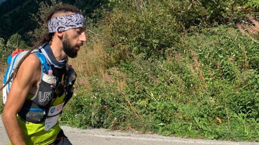 Lluís Ruiz durant l&#039;Ultra Trail del Montblanc