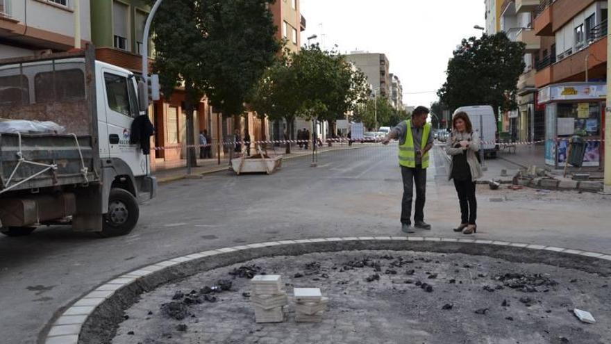 La Vall mejora el tráfico en el cruce de las avenidas Cor de Jesús y Agricultor