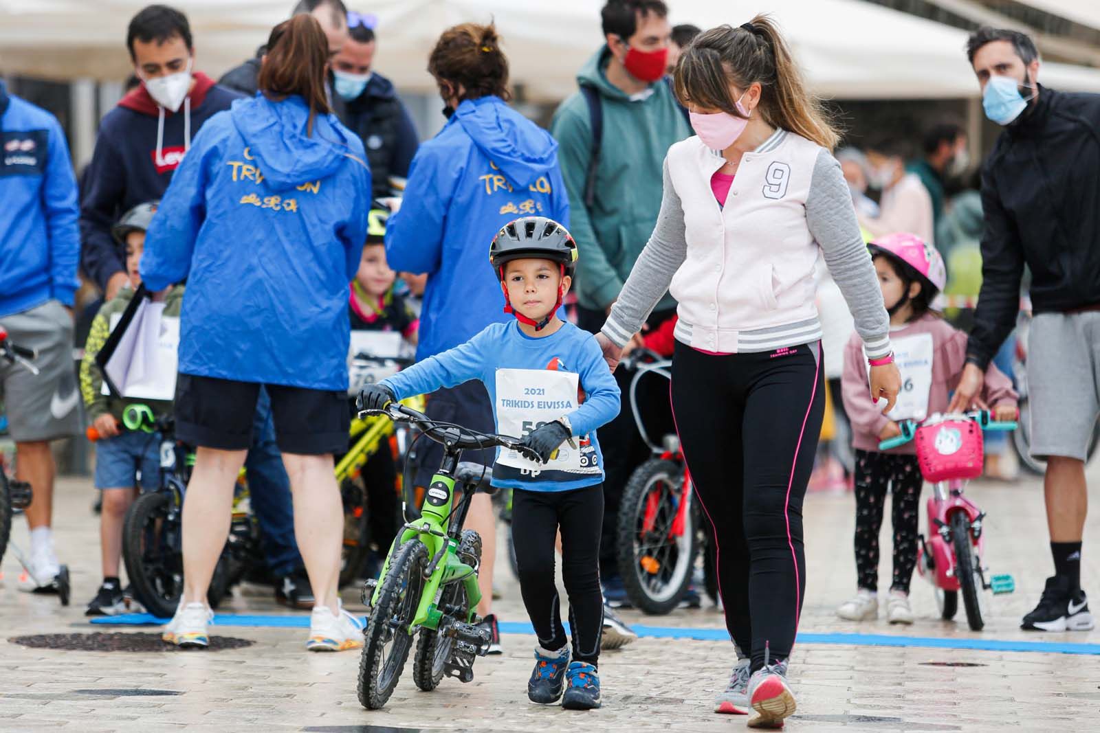 El Trikids bate récords con 130 participantes en la primera prueba