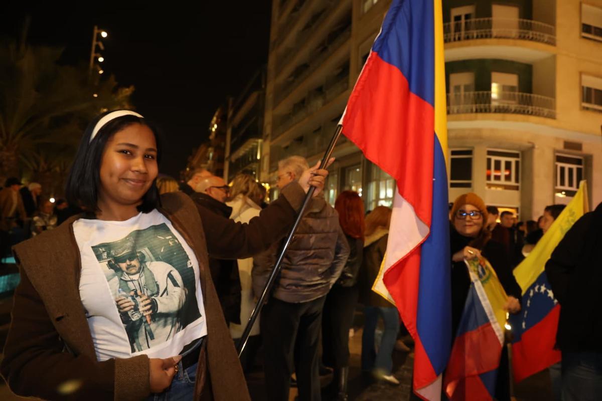 Así se ha vivido la manifestación de venezolanos en Alicante