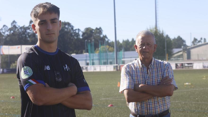 Presentación de Migui como nuevo jugador del Estradense.
