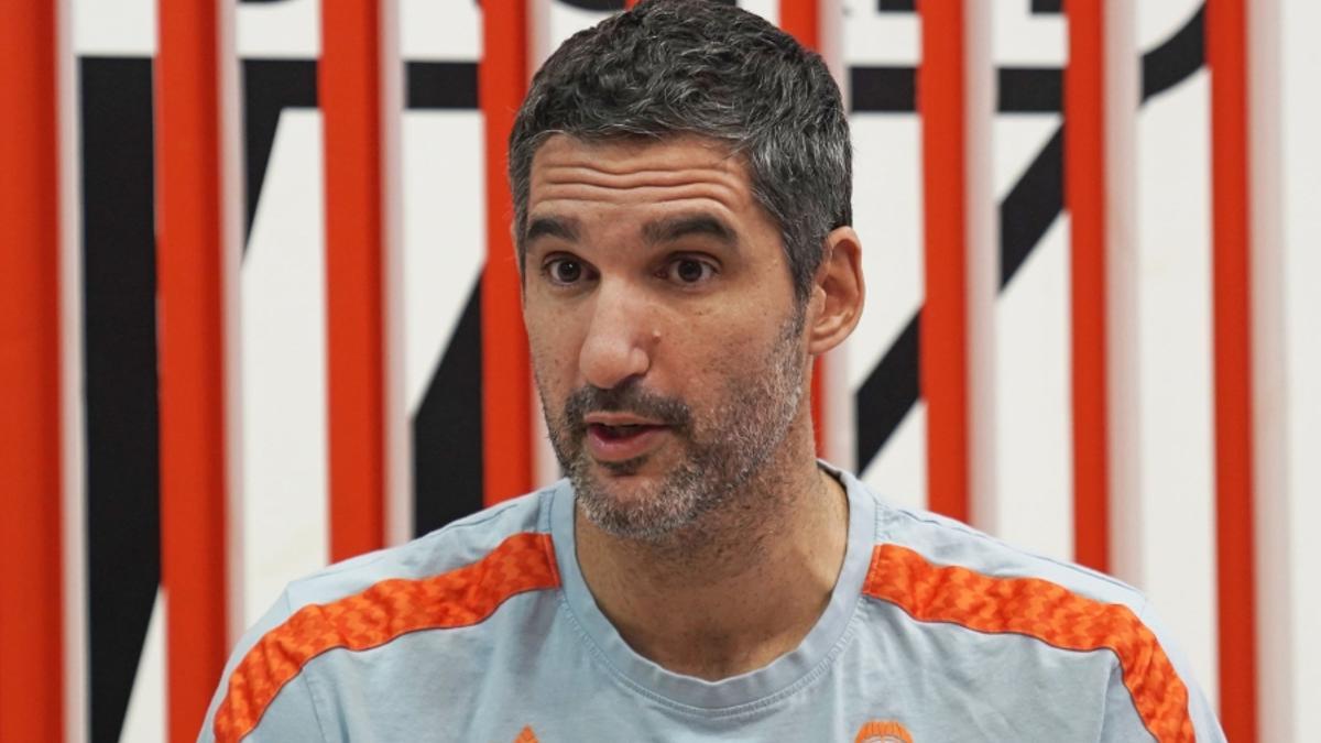 Rubén Burgos analiza el encuentro ante el Basket Namur Capitale.