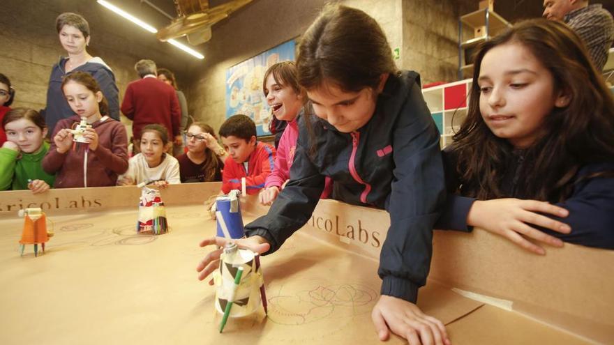 Escolares en una visita a la Domus de A Coruña.