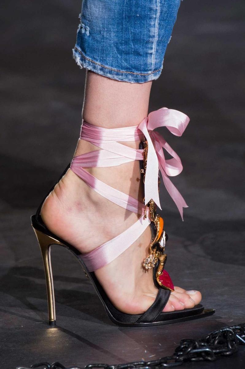 Zapatos sin complejos: DSquared2